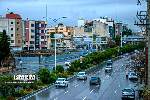 شیراز در یک روز بارانی