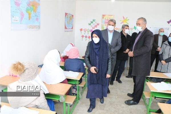 بازدید مدیرکل آموزش و پرورش آذربایجان غربی از مدارس روستایی منطقه صومای