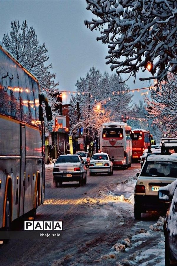 بارش برف در فریدونشهر اصفهان