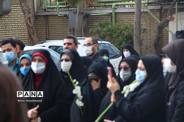 مراسم تشییع پیکر پاک شهید گمنام در آموزش و پرورش ناحیه یک ری