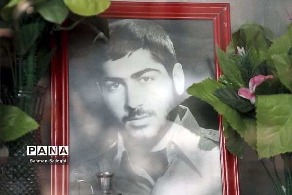 نگاه‌هایی که حرف می زنند