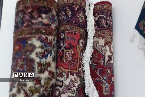 کارگاه و آموزشگاه فرش دستبافت و صنایع دستی و سنتی در ملارد
