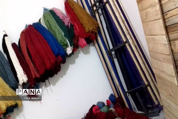 کارگاه و آموزشگاه فرش دستبافت و صنایع دستی و سنتی در ملارد
