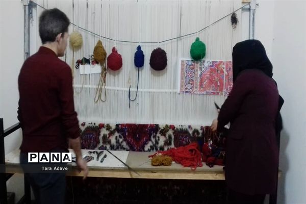 کارگاه و آموزشگاه فرش دستبافت و صنایع دستی و سنتی در ملارد