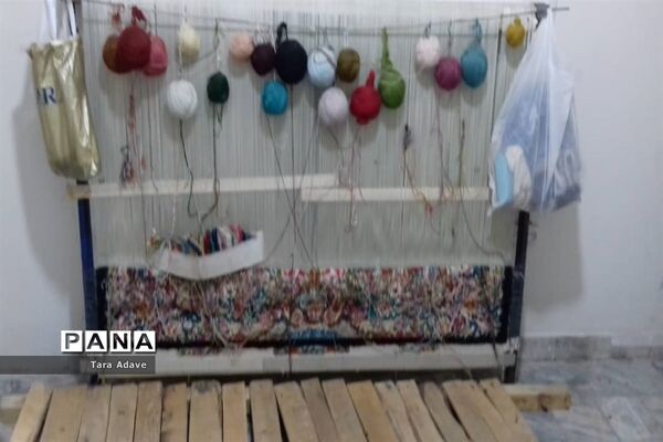 کارگاه و آموزشگاه فرش دستبافت و صنایع دستی و سنتی در ملارد