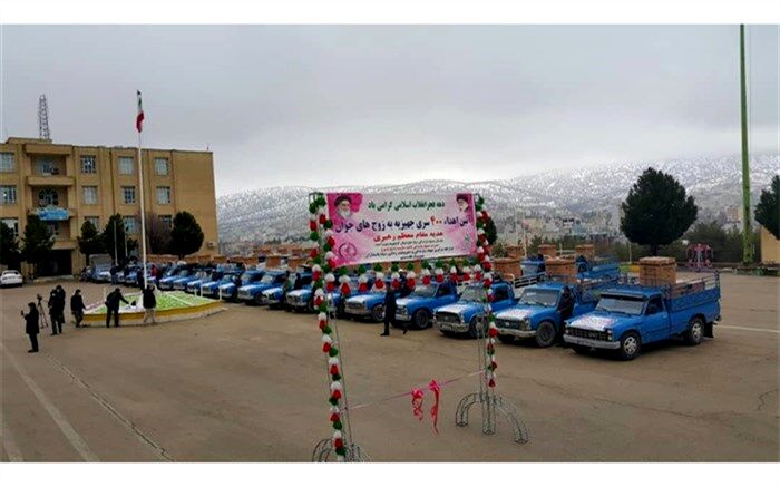 ۴۵۰ سری جهیزیه هدیه رهبری بین زوج‌های جوان در کهگیلویه و بویراحمد توزیع شد