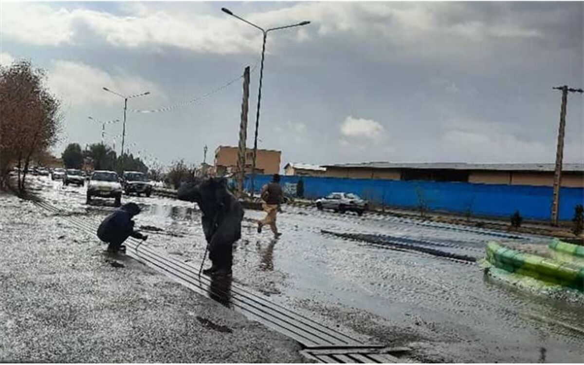 بارندگی مدارس خاش را به تعطیلی کشاند
