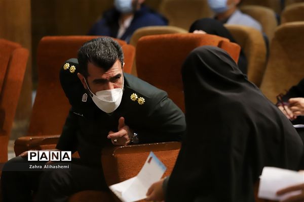 نشست توانمندسازی مربیان و اعضای کمیته‌های پیشگیری و فوریت‌های روانی-اجتماعی مناطق شهر تهران