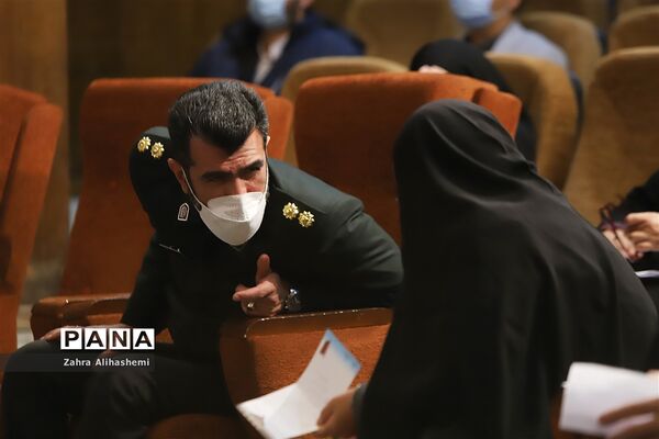 نشست توانمندسازی مربیان و اعضای کمیته‌های پیشگیری و فوریت‌های روانی-اجتماعی مناطق شهر تهران