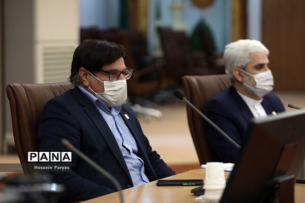 همایش بزرگداشت هفته شوراهای آموزش و پرورش