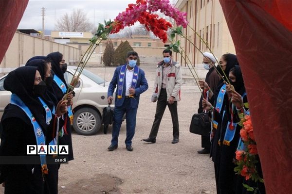 کارگاه آموزش تبیین بازمهندسی اصول و فرایند‌های اجرایی سازمان دانش‌آموزی منطقه چترود کرمان