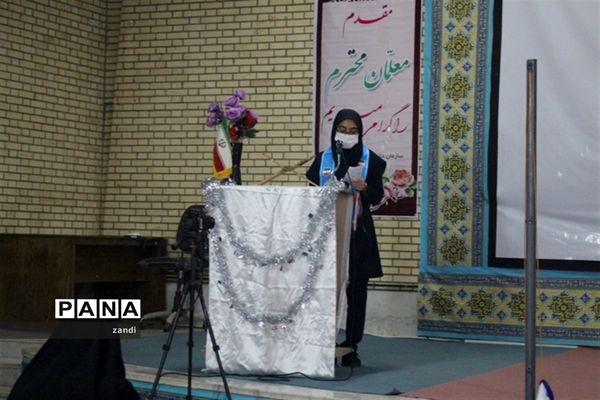 کارگاه آموزش تبیین بازمهندسی اصول و فرایند‌های اجرایی سازمان دانش‌آموزی منطقه چترود کرمان