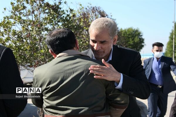 عملیات اجرایی طرح ۲۰۰۰ هکتاری بیابان زدایی و کاشت نهال در استان خوزستان
