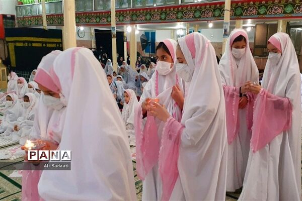 جشن تکلیف ویژه دانش آموزان دختر پایه سوم ابتدایی شهرستان کلات