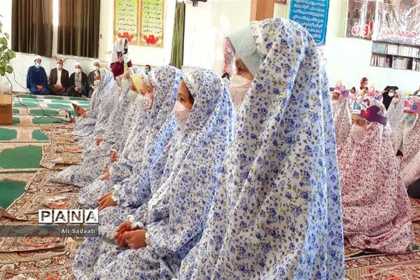 جشن تکلیف ویژه دانش آموزان دختر پایه سوم ابتدایی شهرستان کلات