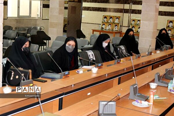 گرامیداشت هفته شوراهای آموزش و پرورش