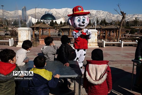 جشنواره بادبادک باز