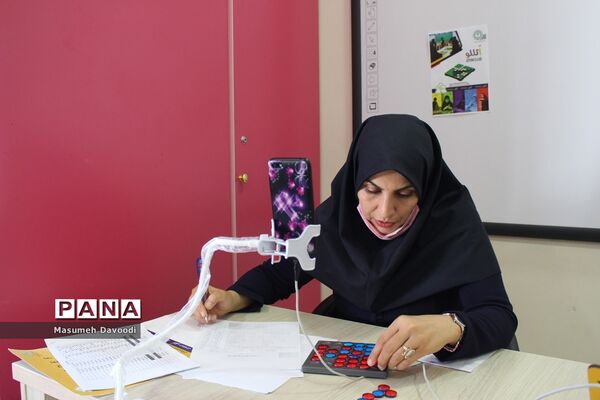 بازدید مدیرکل آموزش و پرورش فارس از محل داوری هفتمین دوره مسابقات استانی المپیاد رویش