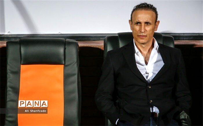 یحی گل‌محمدی: مشکلات پرسپولیس زیاد است، هر روز مشکلی پیش می‌آید