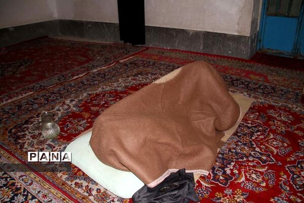 گشوده شدن در مساجد بروی کارتن خواب‌ها در بهبهان