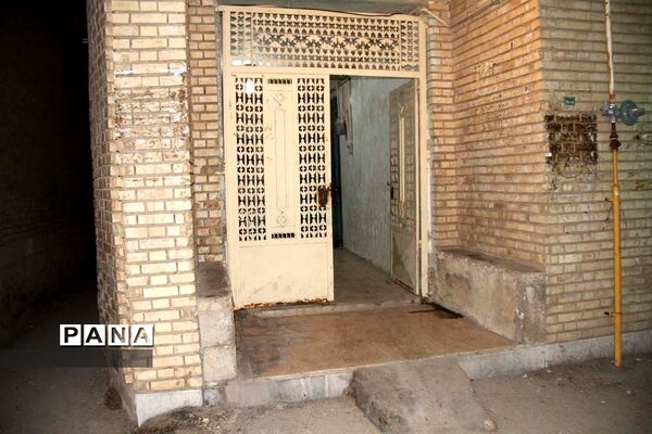 گشوده شدن در مساجد بروی کارتن خواب‌ها در بهبهان