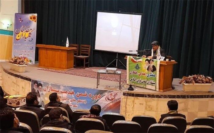 تشکل‌های دانش‌آموزی یکی از مهمترین بسترهای آشنایی با مهارت های زندگی اجتماعی است