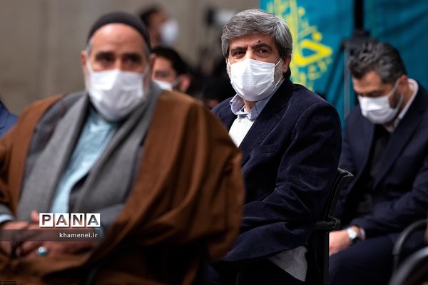 دیدار جمعی از مداحان اهل بیت(ع) با مقام معظم رهبری