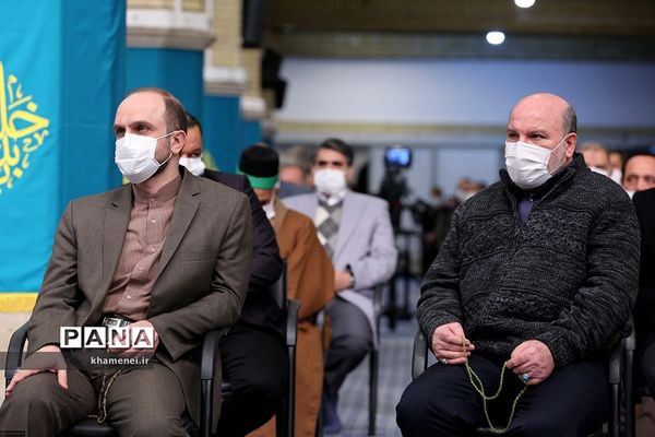 دیدار جمعی از مداحان اهل بیت(ع) با مقام معظم رهبری