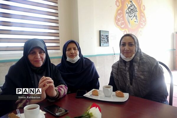 مراسم تقدیر از بانوان آموزش و پرورش به مناسبت روز زن در پردیس