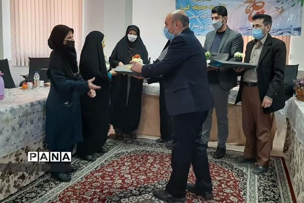 تقدیر از بانوان شاغل اداری آموزش و پرورش رودهن