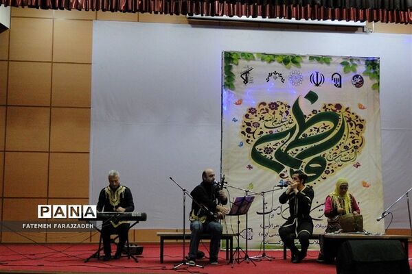 جشن میلاد حضرت فاطمه‌الزهرا(س) در سالن همایش میلاد نور فشافویه