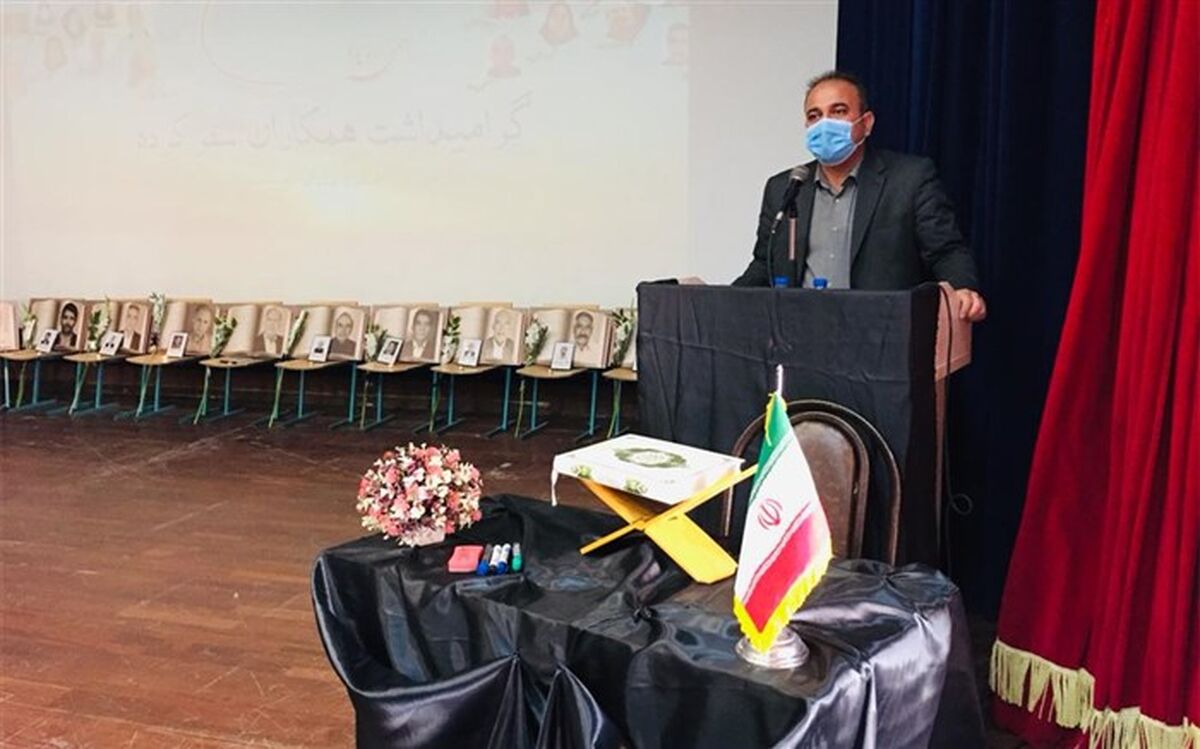 معلمی که در شرایط سخت بیماری تدریس کرده، عملش جهاد محسوب می‌شود