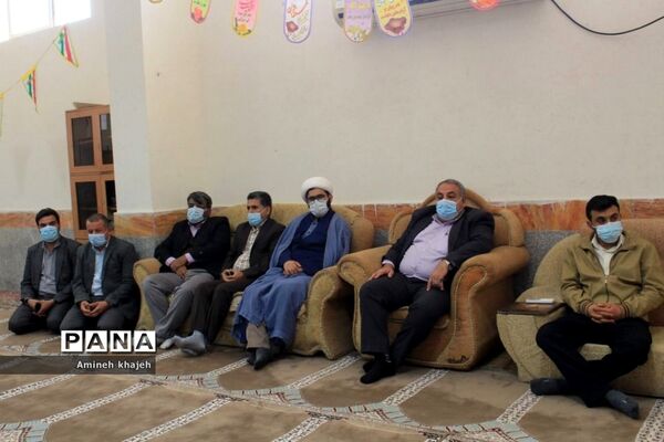 تجلیل از بانوان شاغل در اداره آموزش و پرورش شهرستان بوشهر