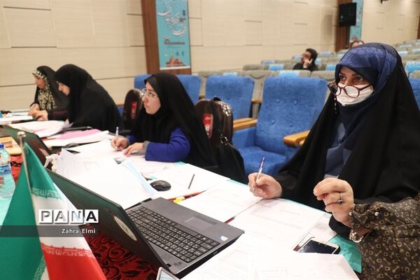 مسابقات همخوانی قرآن کریم و مدیحه سرایی مراکز دارالقرآن الکریم در بخش دختران