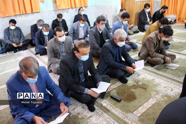 جشن ولادت حضرت فاطمه زهرا (س) همراه با  قرائت زیارت عاشورا