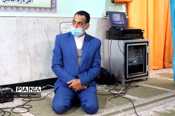 جشن ولادت حضرت فاطمه زهرا (س) همراه با  قرائت زیارت عاشورا