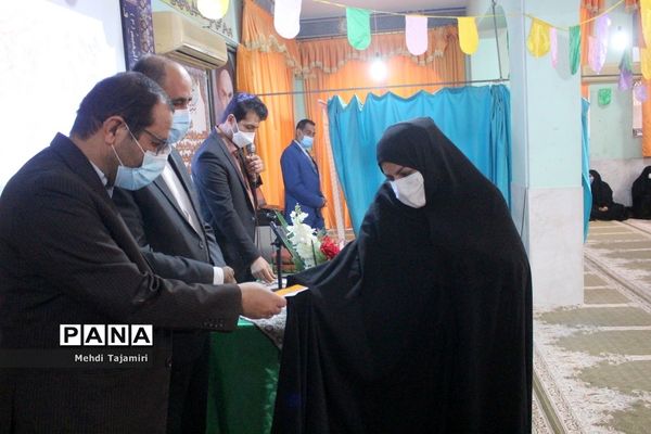 جشن ولادت حضرت فاطمه زهرا (س) همراه با  قرائت زیارت عاشورا