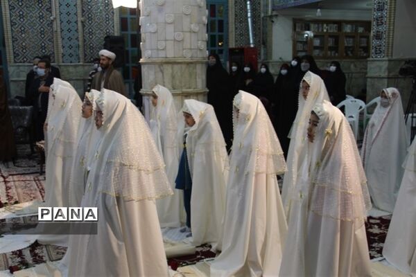 برگزاری جشن شکوفایی دختران فاطمی در آستان مقدس امامزاده محسن (ع) اصفهان