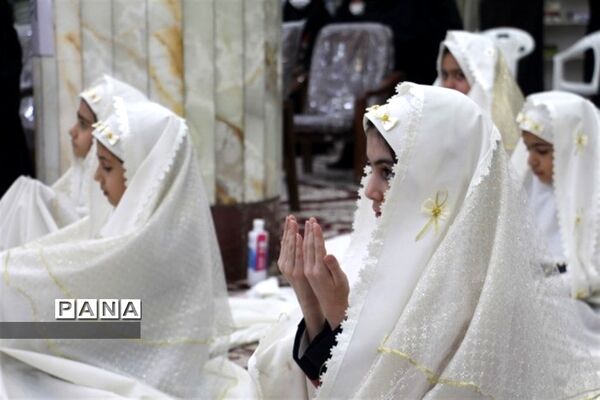 برگزاری جشن شکوفایی دختران فاطمی در آستان مقدس امامزاده محسن (ع) اصفهان