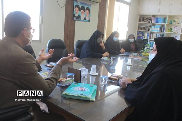 تجلیل از بانوان حوزه معاونت پرورشی و فرهنگی آموزش و پرورش استان بوشهر