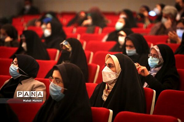 مراسم بزرگداشت روز زن در تالار وحدت