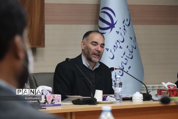 جلسه شورای معاونان آموزش و پرورش آذربایجان شرقی