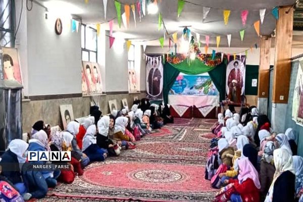 مراسم جشن میلاد حضرت زهرا(س) در مدارس شهرستان جعفرآباد