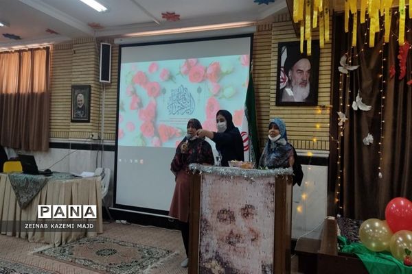 جشن میلاد حضرت زهرا(س) و گرامیداشت مقام مادر در هنرستان صباری