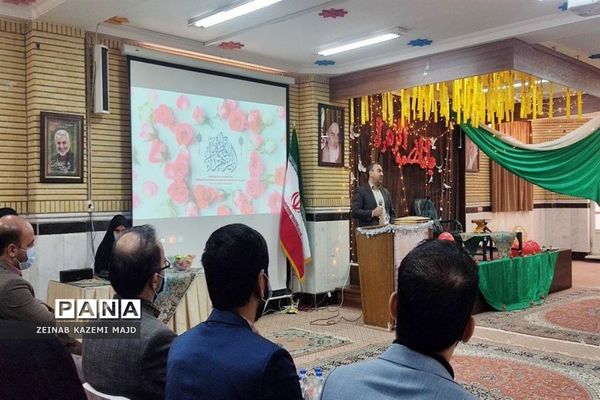 جشن میلاد حضرت زهرا(س) و گرامیداشت مقام مادر در هنرستان صباری