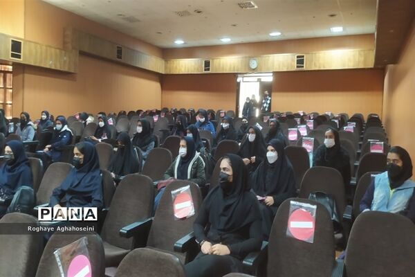 برگزاری یازدهمین انتخابات مجلس دانش‌آموزی در ناحیه 4 شیراز