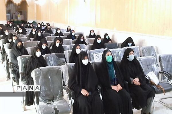 برگزاری کمیته تبیین طرح بازمهندسی اصول و فرآیندهای تشکیلات پیشتازان در زابل