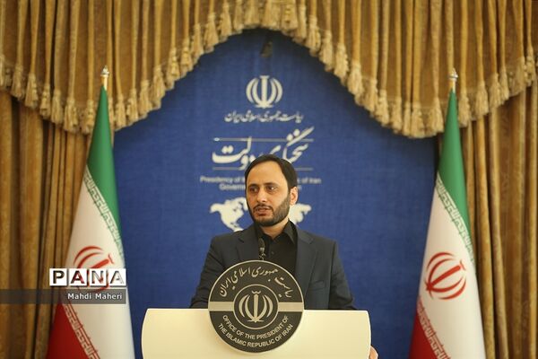 نشست خبری سخنگو‌ی دولت