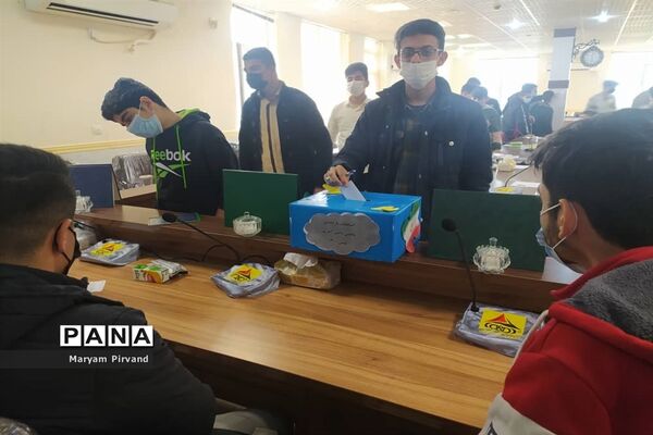 برگزاری یازدهمین دوره  انتخابات مجلس دانش‌آموزی در شوشتر