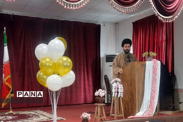 تجلیل از مدیران و معاونان بازنشسته در شهرستان پردیس